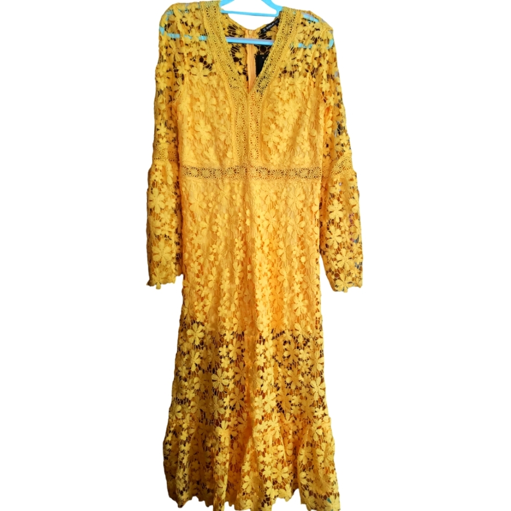Sheilay yellow lace dress